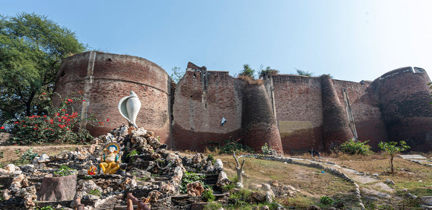 Safidon Fort, India